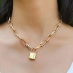 Stylish geometric elements necklaces - Image 4