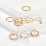 Diamond set of 8 rings - Image 5