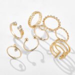 Diamond set of 8 rings - Image 7