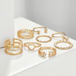 Diamond set of 8 rings - Image 6