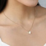 European and American net red necklaces hot-selling gold necklaces, personalized wild small butterfly metal pendants, retro necklaces - Image 4